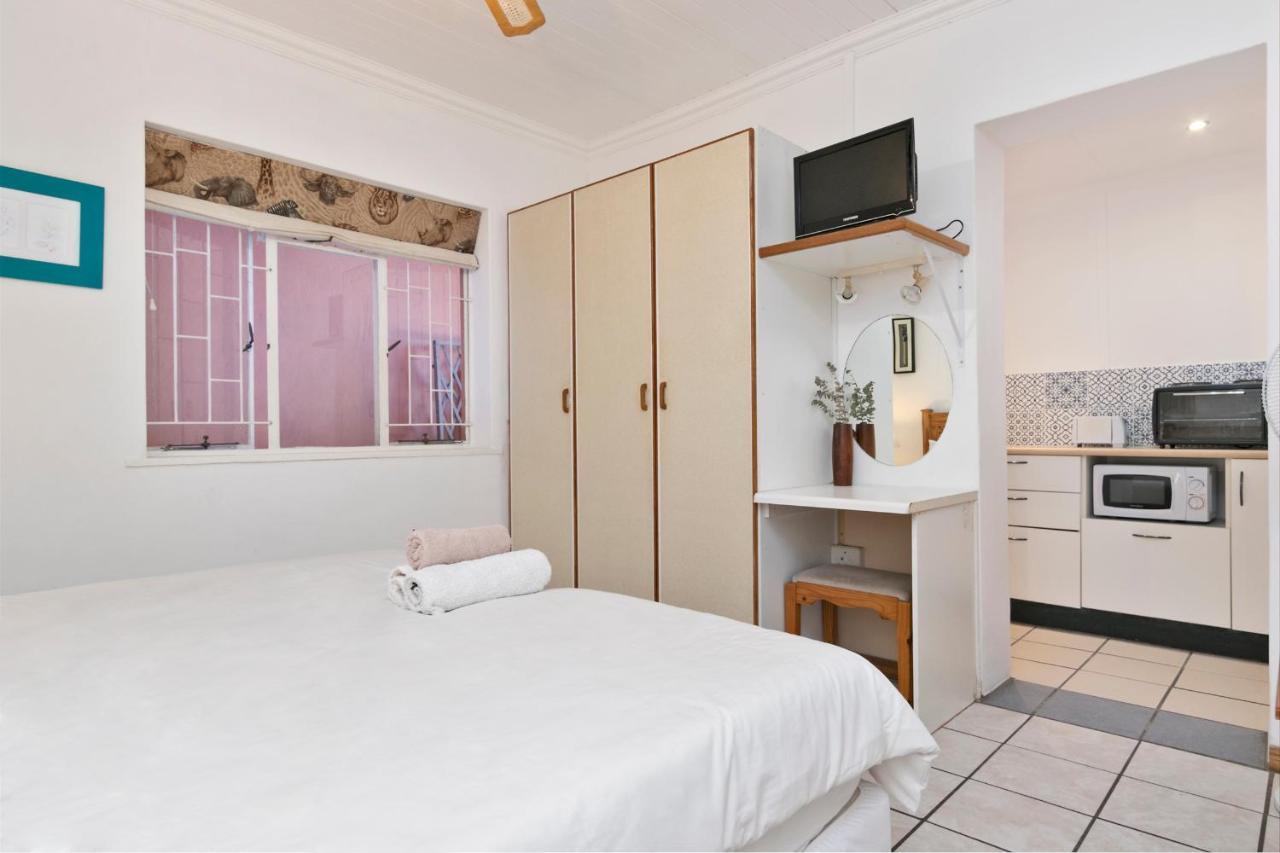 The Bohemian Guesthouse Cape Town Exterior photo
