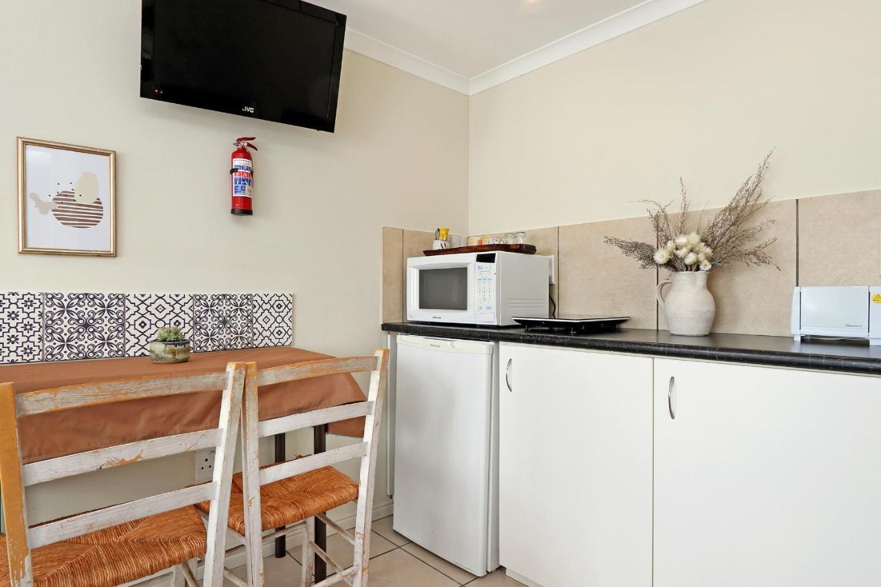 The Bohemian Guesthouse Cape Town Exterior photo