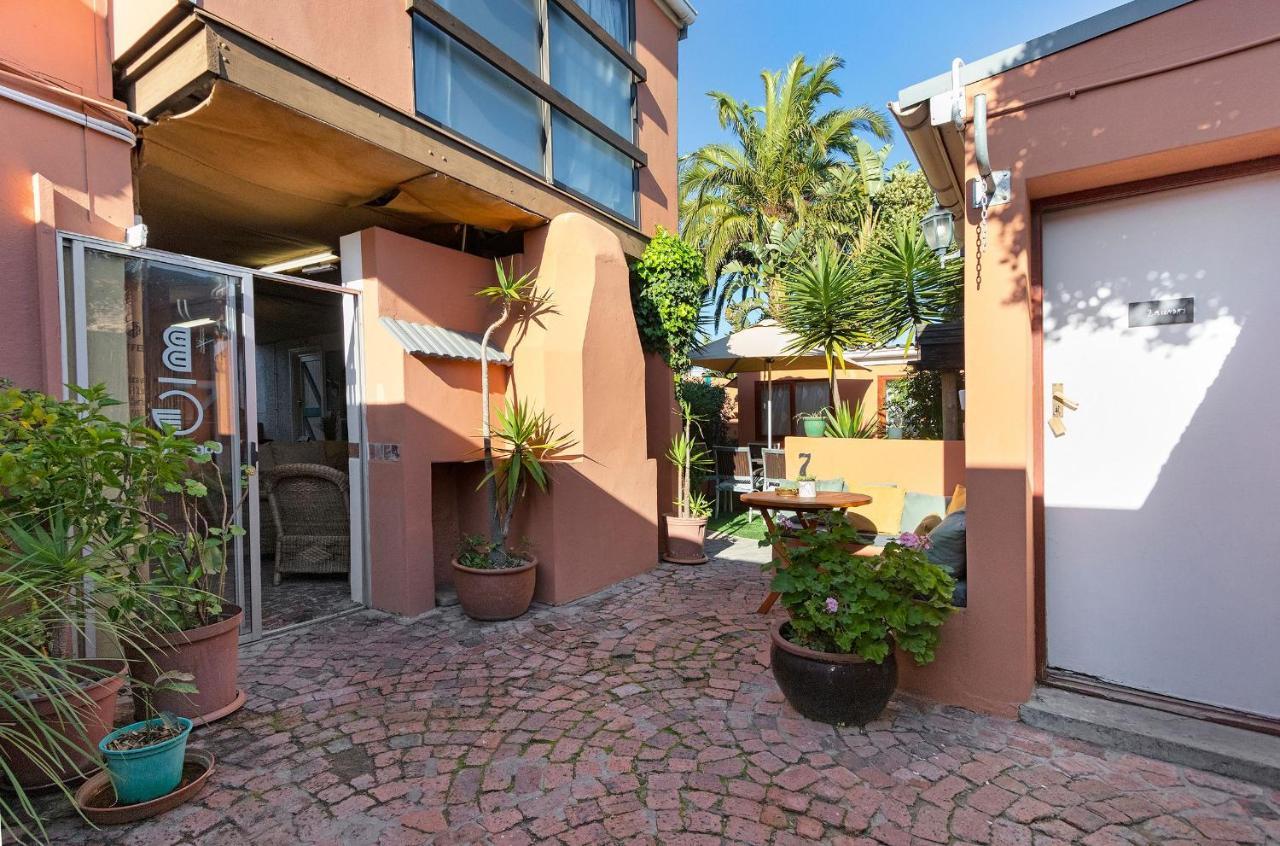 The Bohemian Guesthouse Cape Town Exterior photo