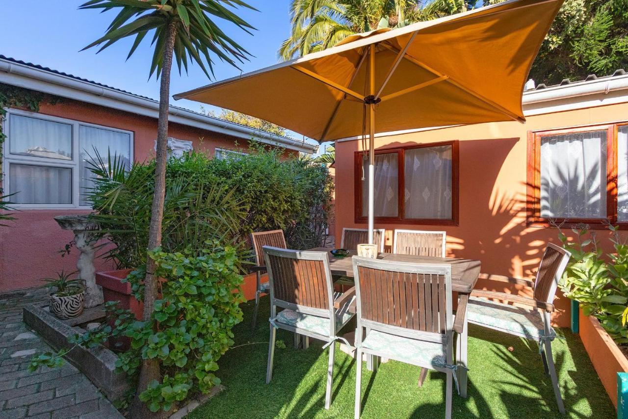 The Bohemian Guesthouse Cape Town Exterior photo