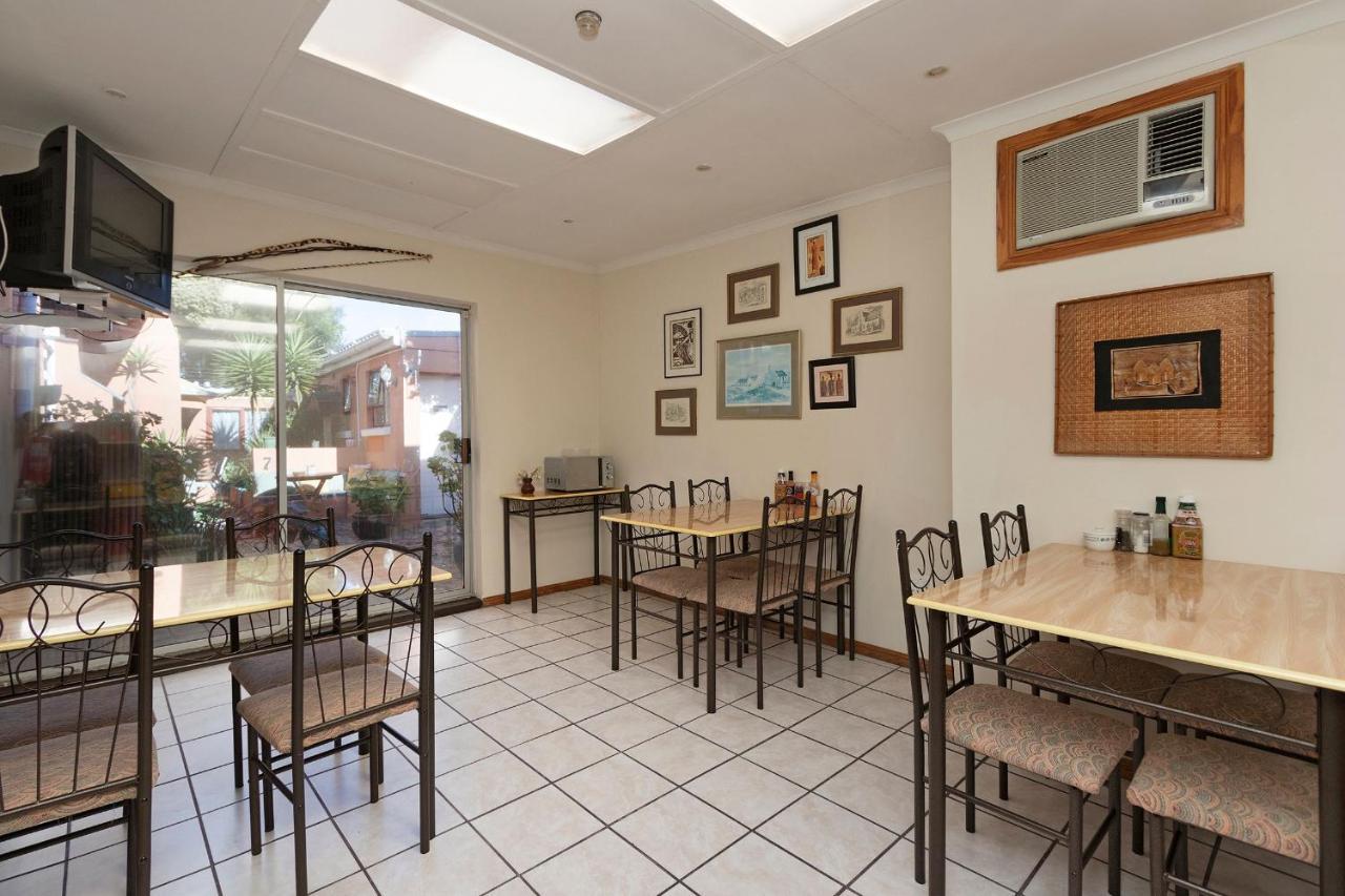 The Bohemian Guesthouse Cape Town Exterior photo
